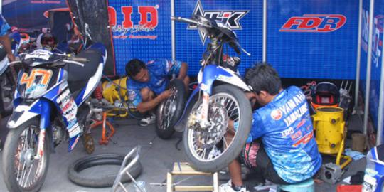 Paddock Yamaha steril dari rokok dan ceceran sampah