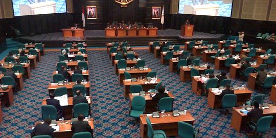 Rapat dengan Jokowi, 28 anggota DPRD bolos
