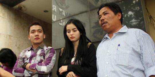 DJ Verny : Kalau mau berantem abis lahiran
