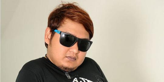 Pepep ST12 sayangkan Charlie terjun ke politik