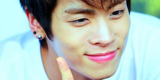 Sembuh, Jonghyun kembali gabung bersama SHINee