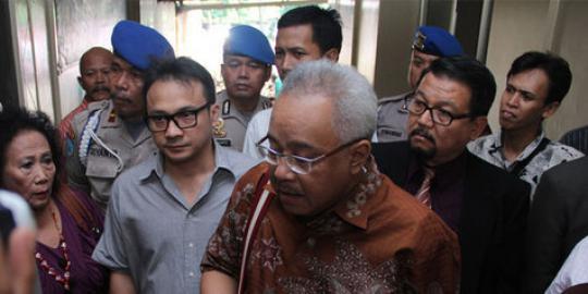 Adi Bing Slamet tunggu apakah Subur bisa keluar dari ruang penyi