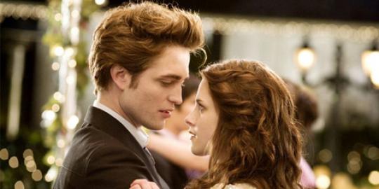 Robsten putus, \'TWILIGHT\' berjaya di Teen Choice Awards