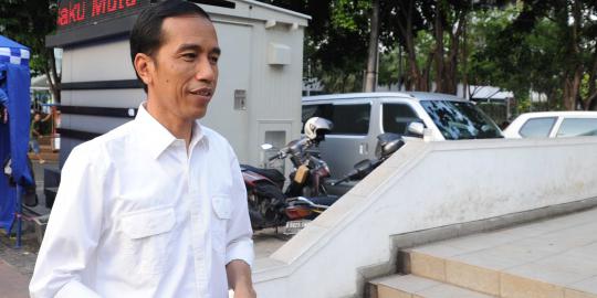 Jokowi pastikan bangun stadion BMW