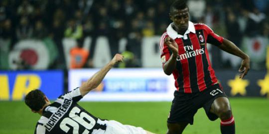 AC Milan permanenkan status Zapata