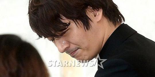 Pacar bunuh diri, Son Ho Young juga coba bunuh diri