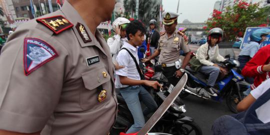 Puluhan pelajar tawuran di Panglima Polim Jakarta Selatan