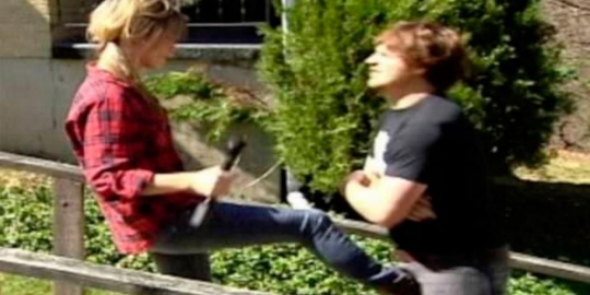 lima kelakuan remaja paling bodoh sejagat