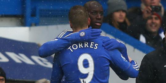 Demba Ba tantang Torres bersaing