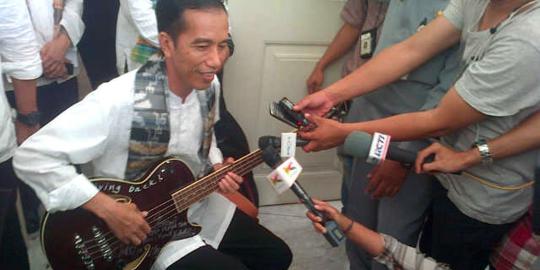 KPK sita gitar bas Jokowi untuk dilelang