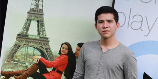 Haykal Kamil juga jualan official merchandise \'Love in Paris 2\'