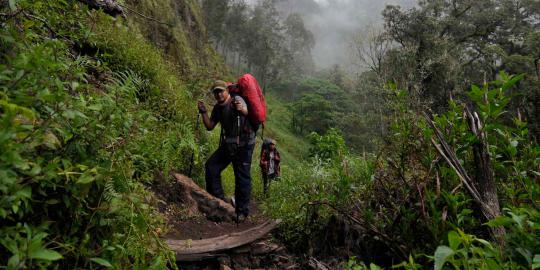 5 Gunung angker untuk para pendaki