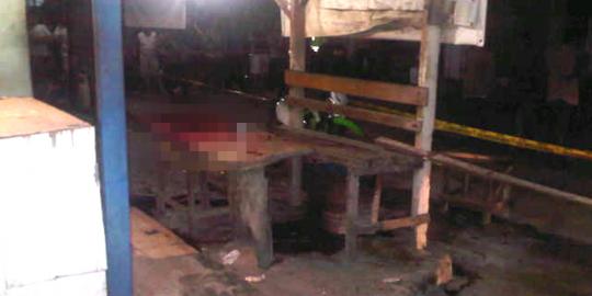 Darah berceceran di warung kopi tempat Tito Kei ditembak