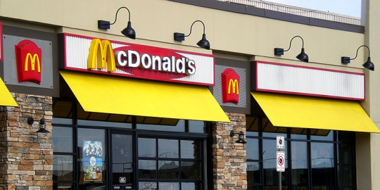 9 fast food paling laris di dunia