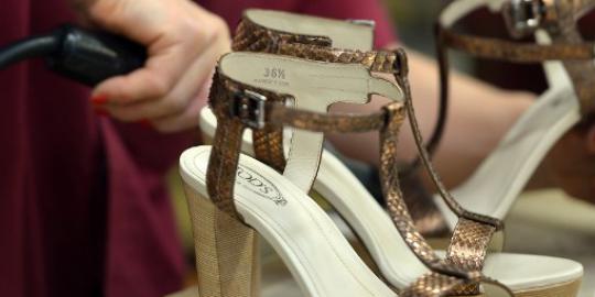 Menengok pabrik sepatu mewah Tod's di Italia