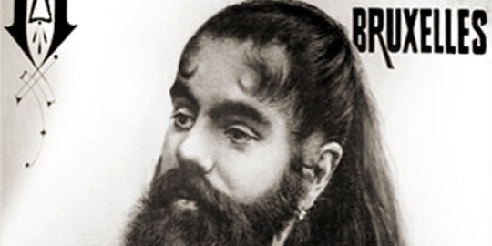 empat perempuan kelebihan rambut