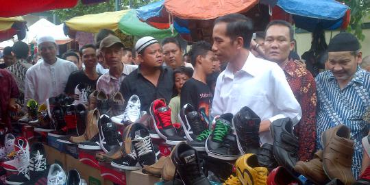 Jokowi: PKL rugikan pedagang pasar