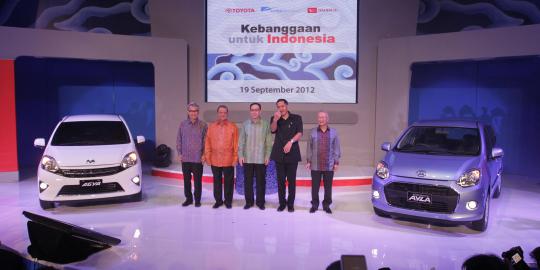 Masyarakat lebih butuh transportasi murah, bukan mobil murah