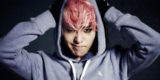 Syuting iklan, G-Dragon tersenyum layaknya ayah impian