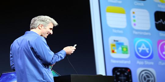 iOS 7 adopsi satu fitur di BlackBerry 10 OS