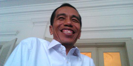 Jokowi hadiri konser ultah Jakarta bersama Amy Search