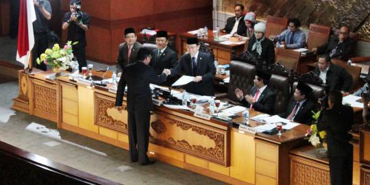Paripurna diskors, lobi pengesahan APBN-P 2013 berjalan panas