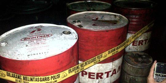 Timbun 13 ton BBM, empat orang ditangkap Polda Lampung
