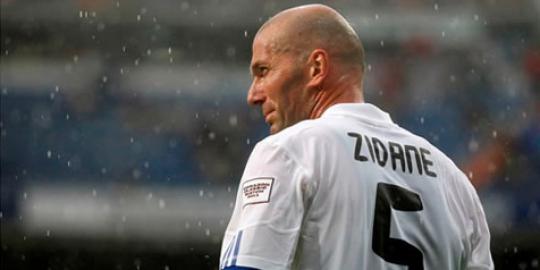 Zidane dinilai belum siap menangani Real Madrid