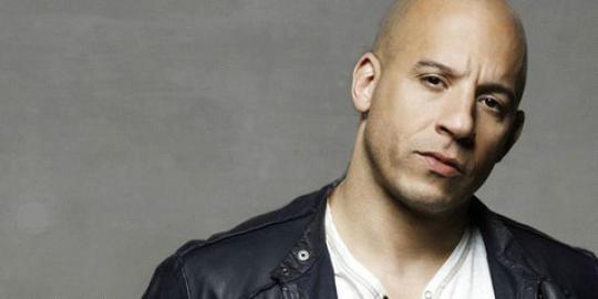 Vin diesel posting poster \'Riddick\' untuk comic-con 2013