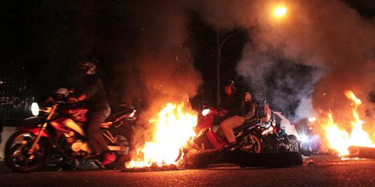Tantang polisi, mahasiswa UBK lagi-lagi diusir aparat