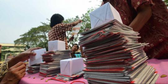 28 Ribu kertas surat suara Pilwakot Bandung rusak