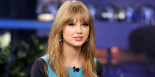 Satu hal yang dibenci Taylor Swift saat konser adalah...