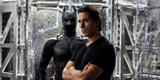 Justice League tak akan gaet Christian Bale