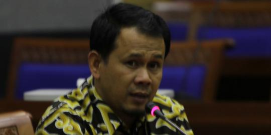 PKS anggap norak kasus LHI jadi bahan ujian SMK