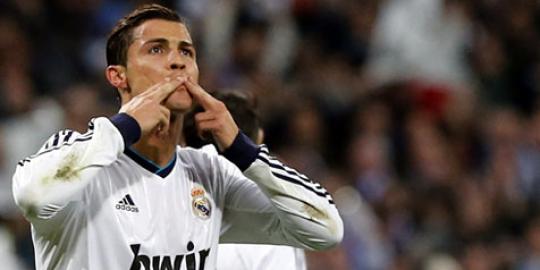 Tawaran super untuk Ronaldo masuk meja Madrid