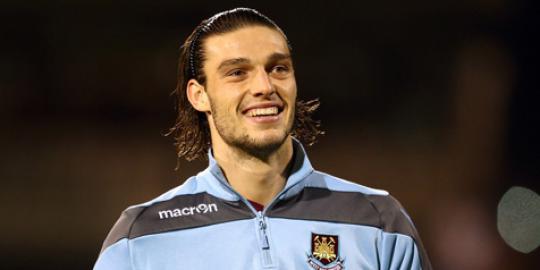 Andy Carroll lolos Tes Medis bersama West Ham