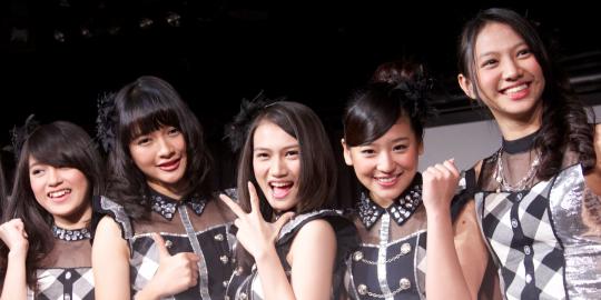 Perkenalkan nama kami JKT48, tur 5 kota grup Idola