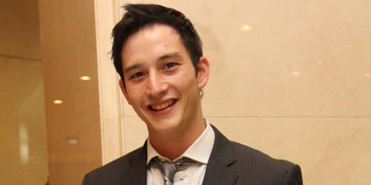 Mengaku kesepian, Mike Lewis tak ingin buru-buru menikah