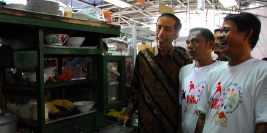 PD Pasar Jaya bersedia tampung PKL di Tanah Abang