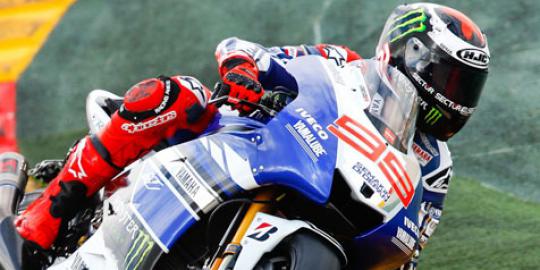 Lorenzo pimpin uji coba tertutup MotoGP di Aragon