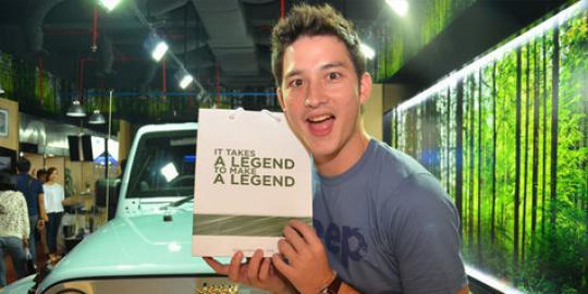 Mike Lewis bintangi film pendek sutradara Hollywood