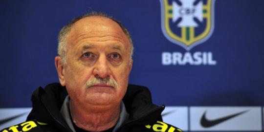 Scolari beber kunci Brasil kalahkan Meksiko