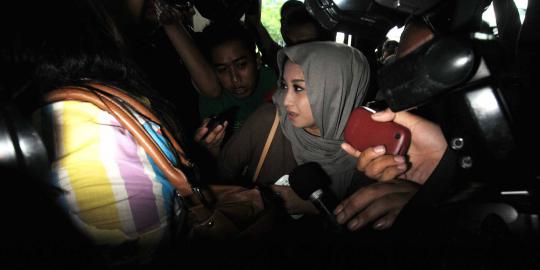 Jelang sidang, Fathanah minta doa sama istri