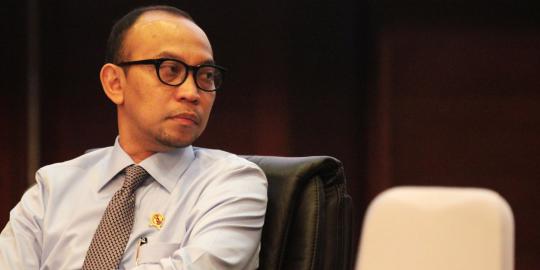 Tak kompak, menkeu belum tahu soal pengumuman kenaikan harga BBM