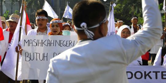 Dokter muda keluhkan banyaknya ujian kompetensi ilegal