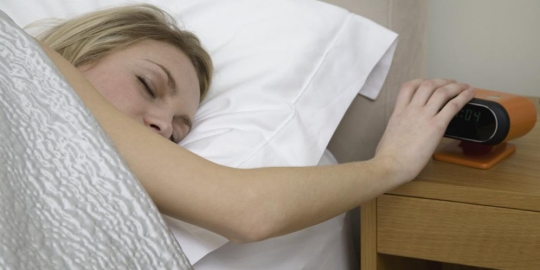 10 kesalahan tidur yang dilakukan banyak orang