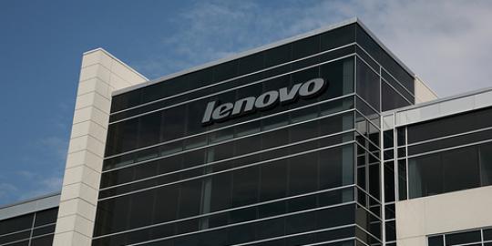 Penjualan PC turun, Lenovo banting setir ke smartphone