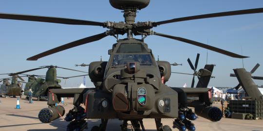 Harga BBM naik, TNI AD tunda beli Helikopter Apache