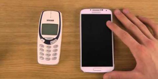 Nokia 3310 ternyata lebih baik ketimbang Samsung Galaxy S4