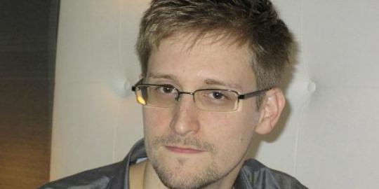 Rusia tolak ekstradisi Snowden